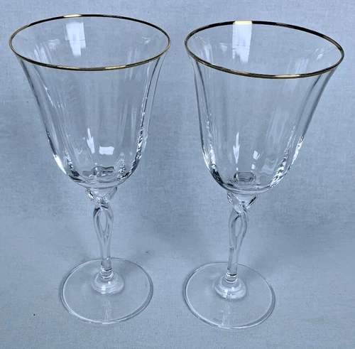 Set of (2) Vintage Oneida Chateau Twisted Stem Gold Rimmed Wine Glasses