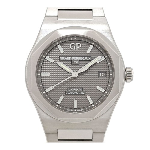 GIRARD-PERREGAUX 81005 Laureato 1.5