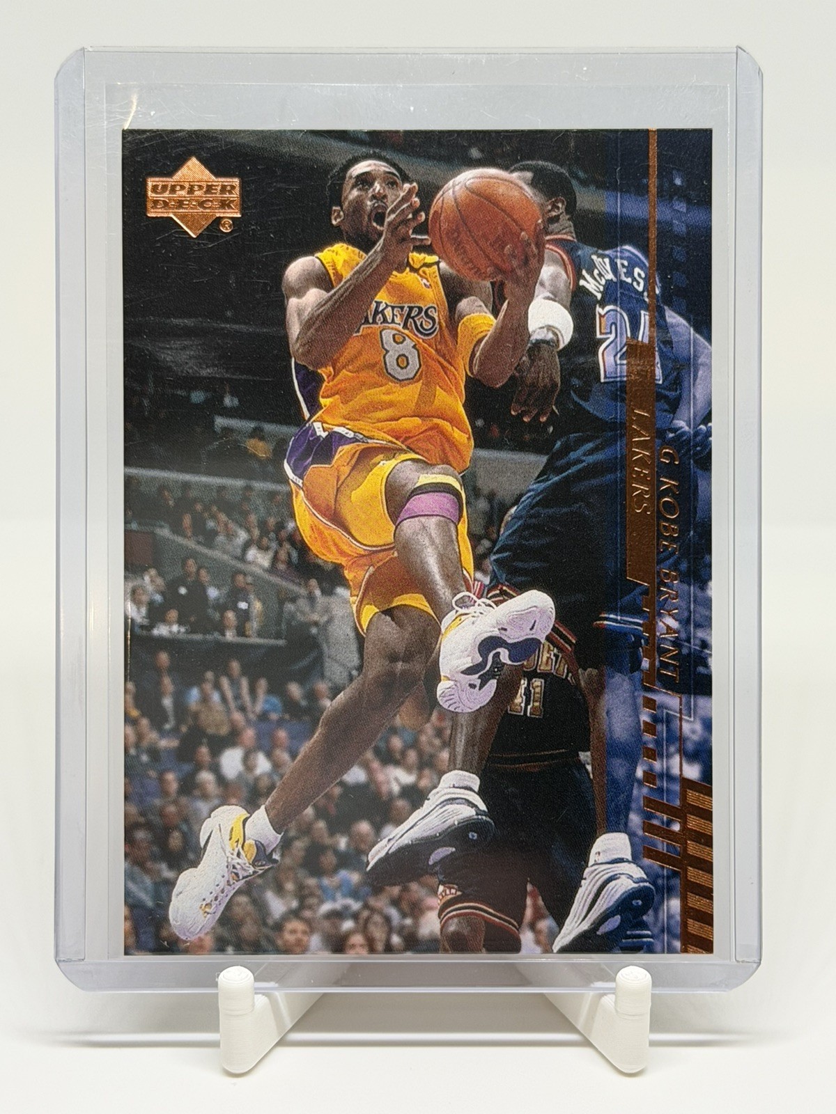 KOBE BRYANT 2000-01 Upper Deck #80