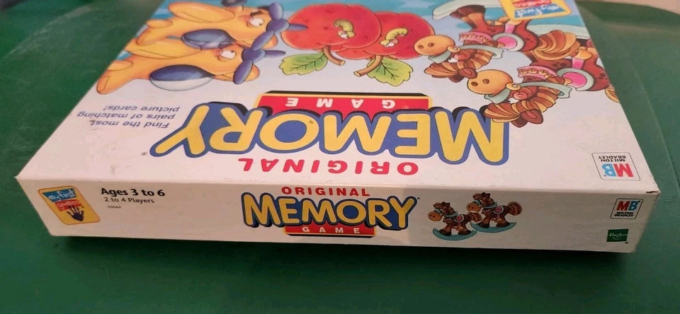 Original Memory Game (Milton Bradely Game, Hasbro) - Image 4 of 4