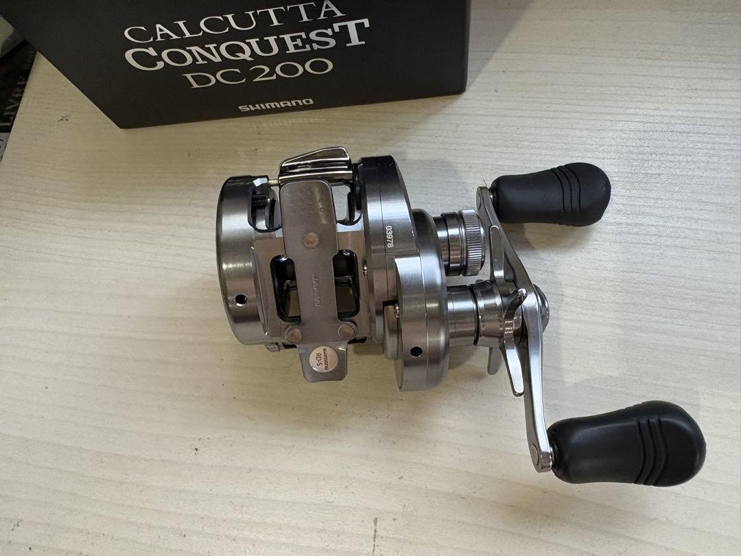 Shimano 19 Calcutta Conquest 200DC Spinning Reel Used No Warranty