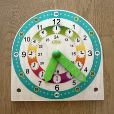 Hess Lernuhr, Uhr, Holz