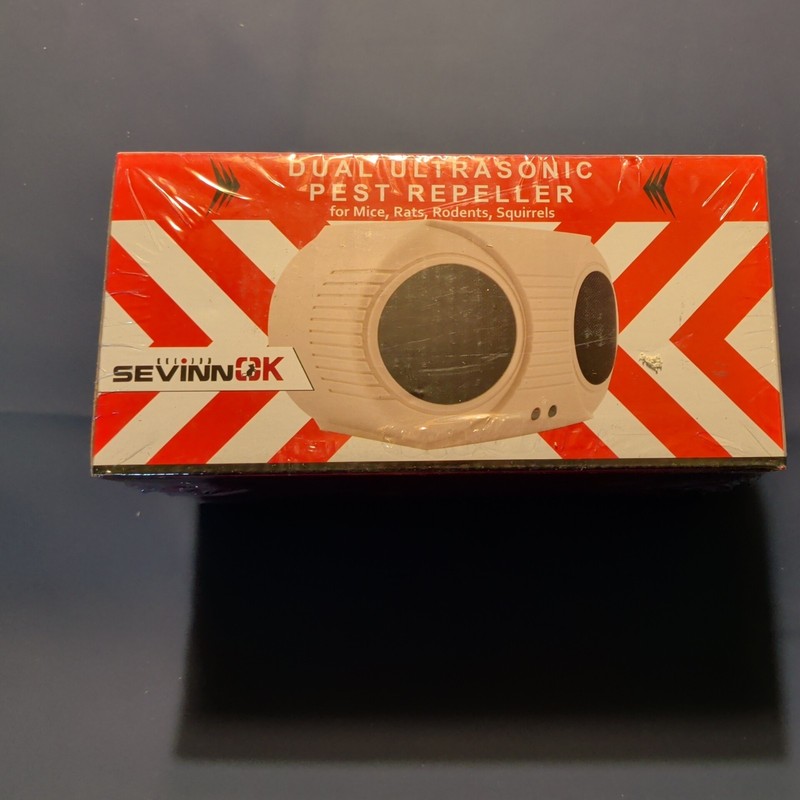 Dual Ultrasonic Pest Repeller