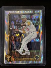 🔥Manny Machado 2025 Topps Chrome Baseball Raywave #53 Padres
