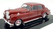 Minichamps 1/18 Diecast 100 139955 - Bentley S2 1960 - Red