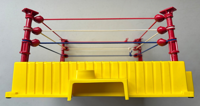 1993 WWF Hasbro Official Yellow King of the Ring Wrestling Ring