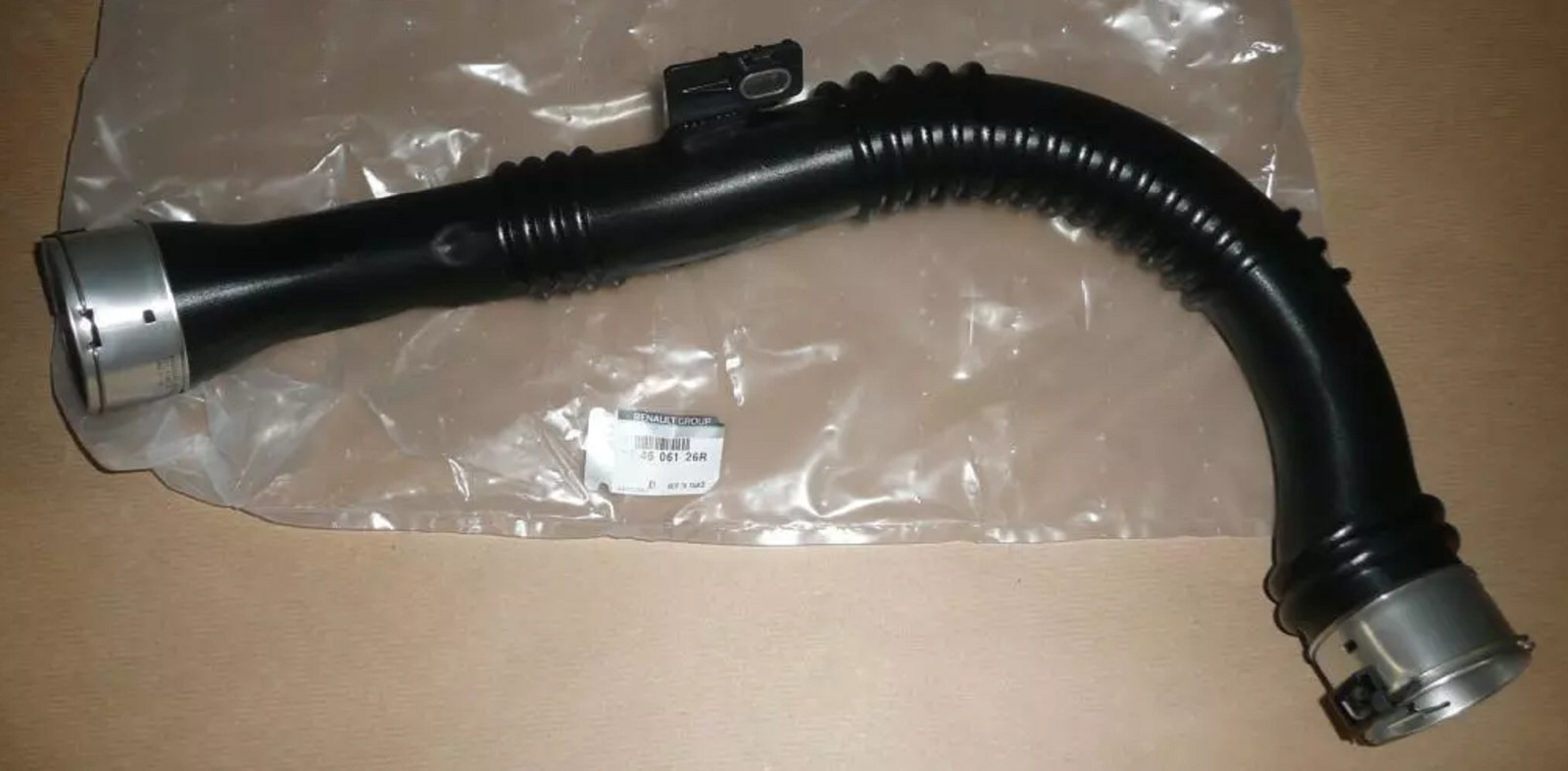 Durite turbo intercooler originale pour Fiat Talento 1.6 D de 2016-2023 noire en caoutchouc renforcé