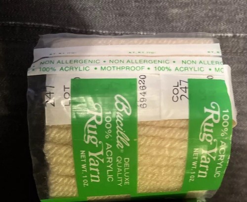 Bucilla 100% Acrylic Rug Yarn Precut COL 247 Tan Latch Hook - Picture 2 of 2