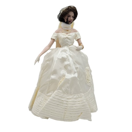 Marian Yu Design MYD Doll Porcelain Vintage w/Original Box White