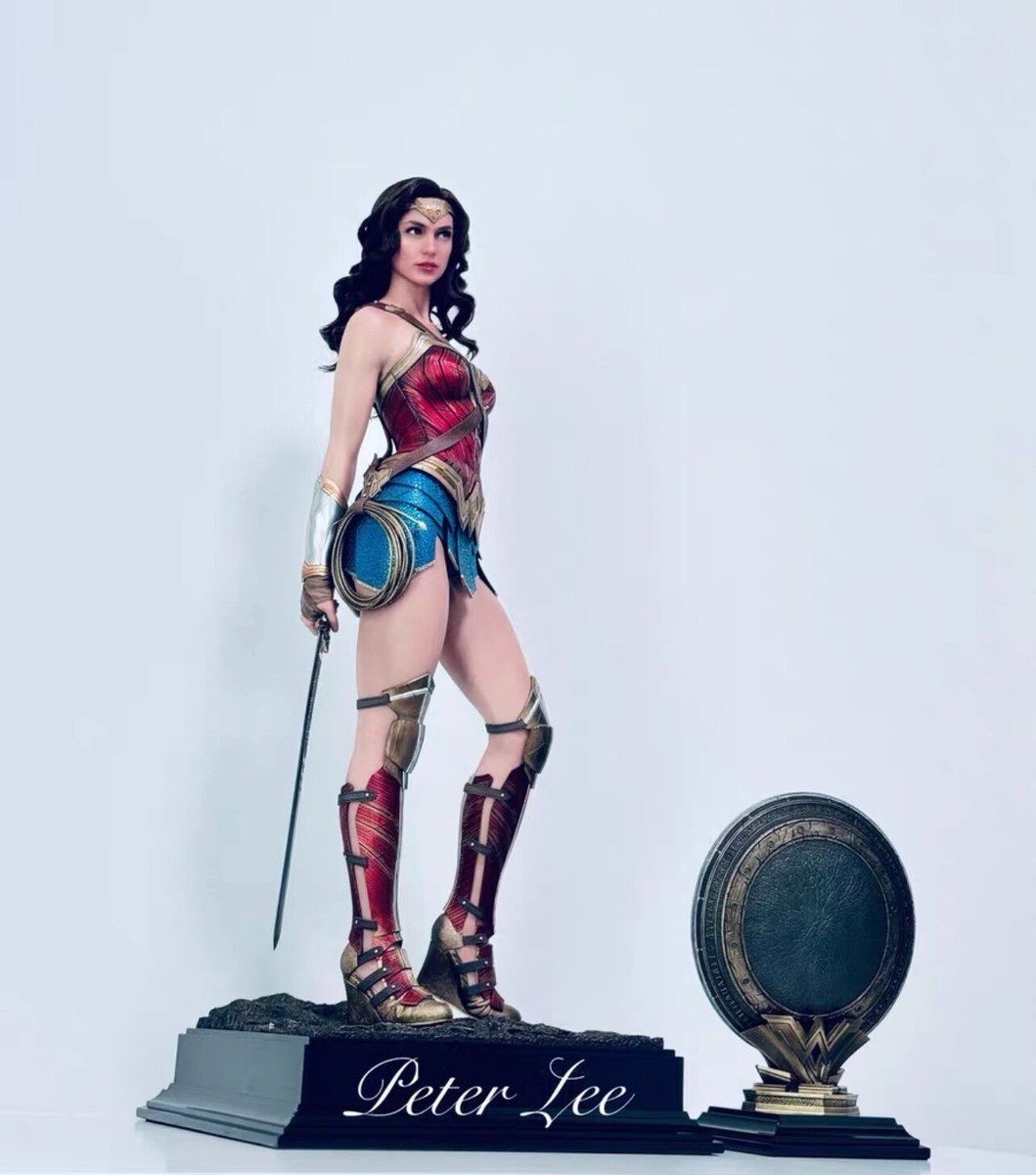 JND Studios Justice League Wonder Woman 1/3 Resin Model Silicone