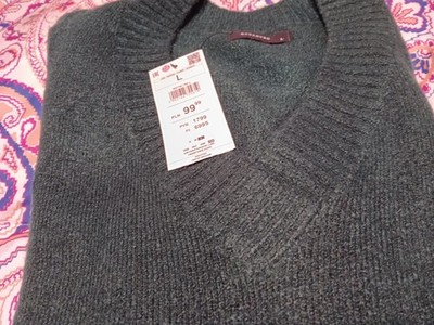 Reserved Premium Women's Sweater - New - Green - L - V-Neck