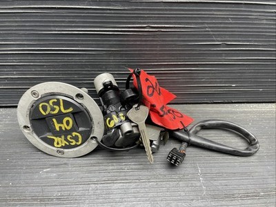 はる 2004 Suzuki GSXR750 Lockset, ignition, gas cap seat lock OEM