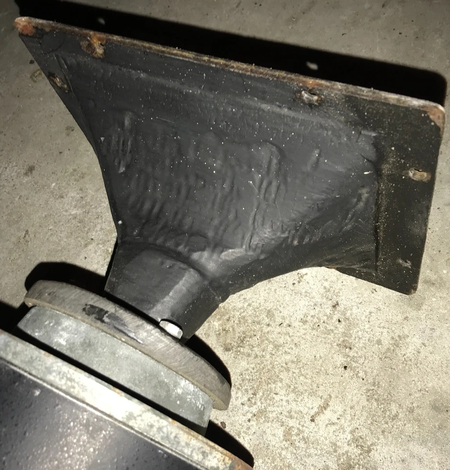 RCF LAB SERIES MODEL N618 DRIVER WITH HORN ASSEMBLY - Image 2 of 4