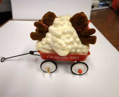 Vintage Figi's Red Wagon Christmas  1995    Figurine  FLAWS