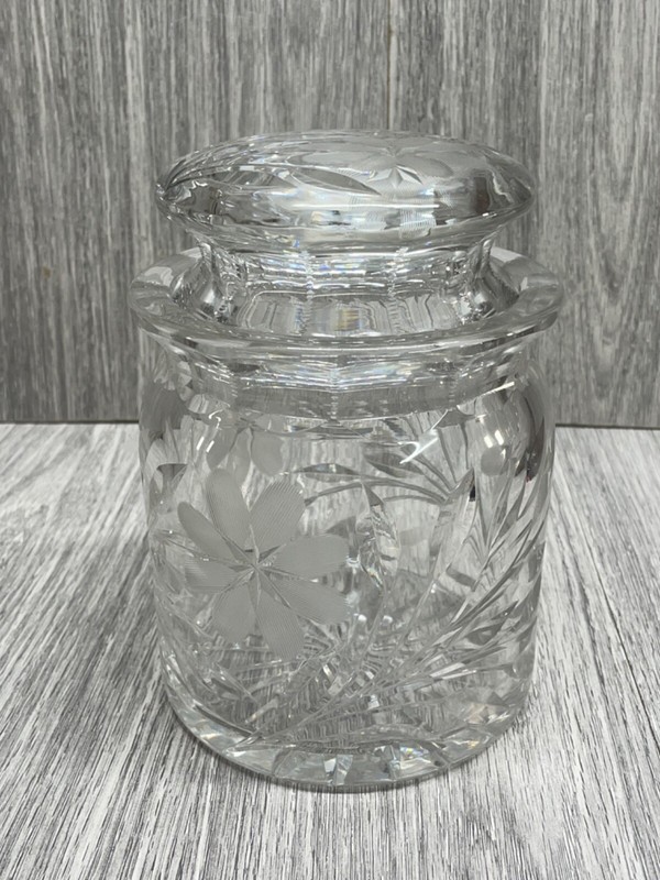 Rogaska lead crystal biscuit barrel featuring an etched flower design and a matc