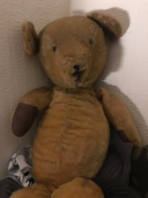 alter Teddybär braucht ein neues Zuhause!! Es wurde geliebt und kuschelt viel! ''! 