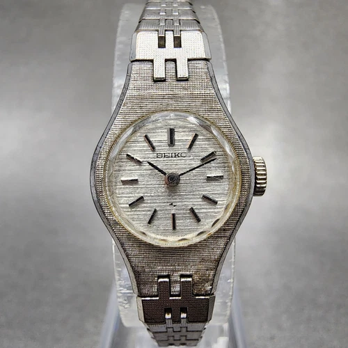 Seiko Watch Women 18mm Silver Dial Silver Tone Manual Round 11-0639 Runs