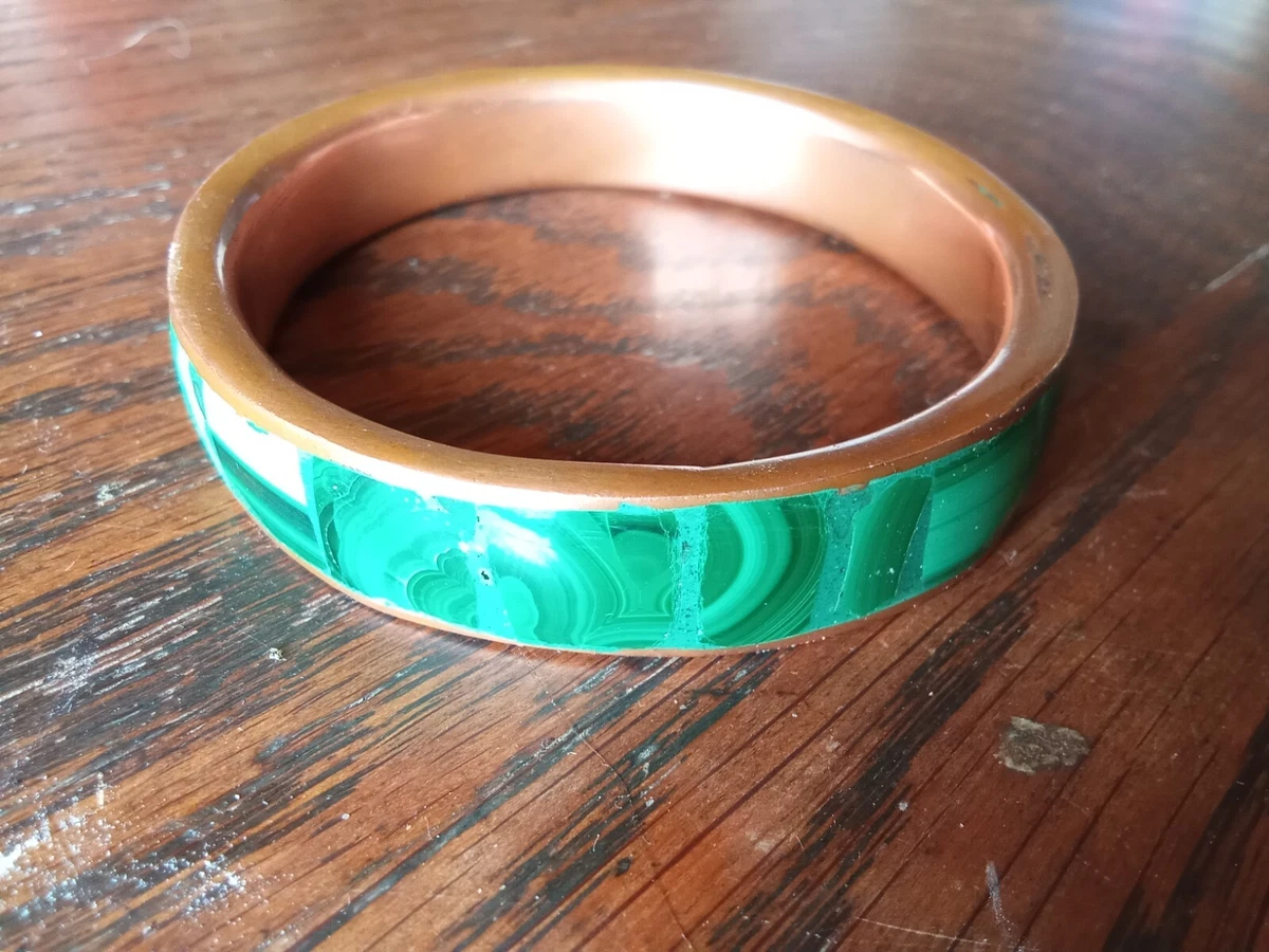 Bracelet rigide doré agate verte 58 mm