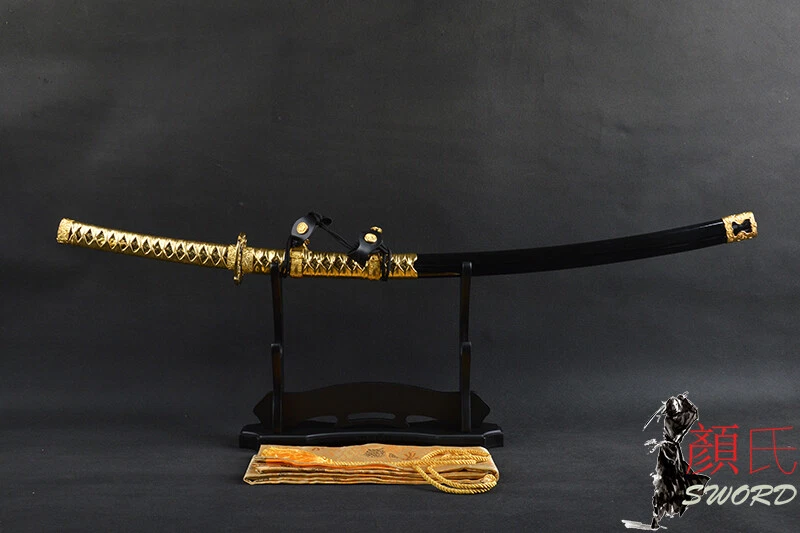 Espada Tachi Dorada Dragón Tsuba Dragón Acero al Carbono Katana Samurai Japonesa Forjada a Mano Foto 2 de 4