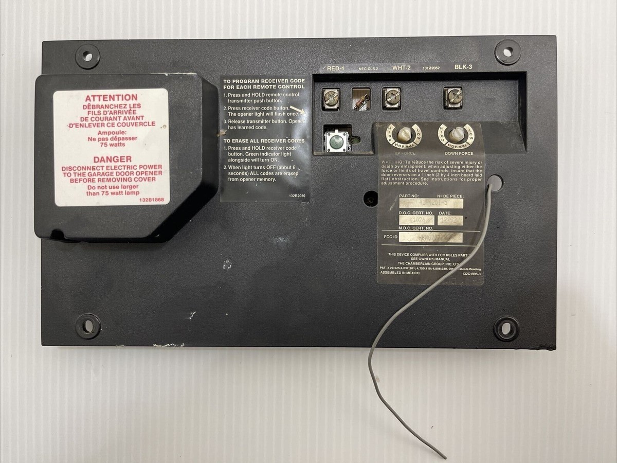 Liftmaster Chamberlain Circuit Board End Panel Green Learn Button