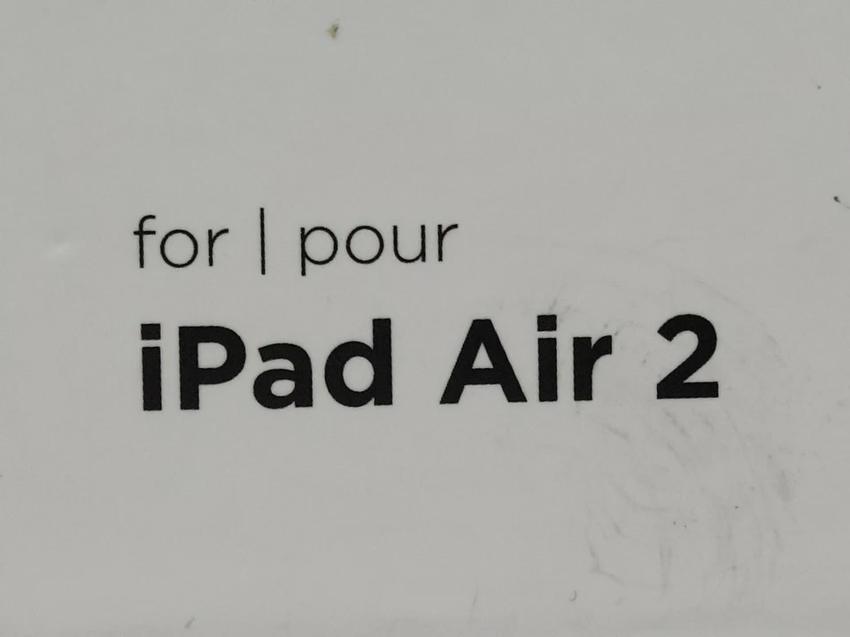 Logitech Ultrathin Magnetic Clip-On Keyboard Cover for Apple iPad 2 Bluetooth - Image 2 of 4