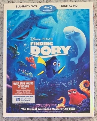 Finding Dory (BLU RAY + DVD + Digital) With Slipcover