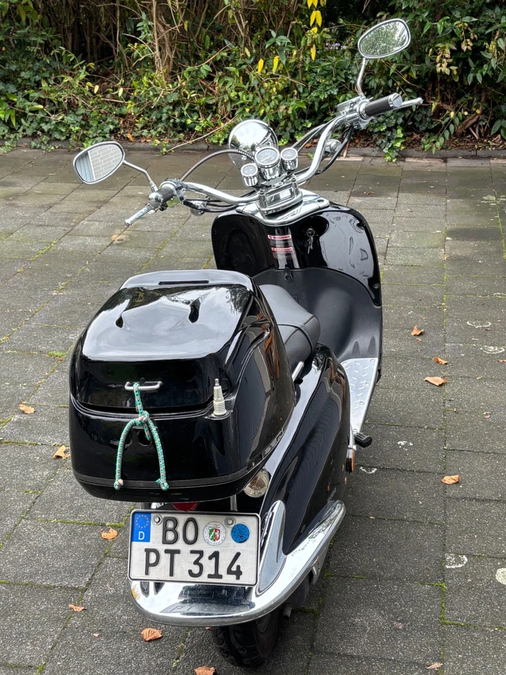 Nostalgie Roller ZN125T-E schwarz/chrome 125ccm 6 kw 6.964 km TÜV 5/2026 - Bild 3 von 4