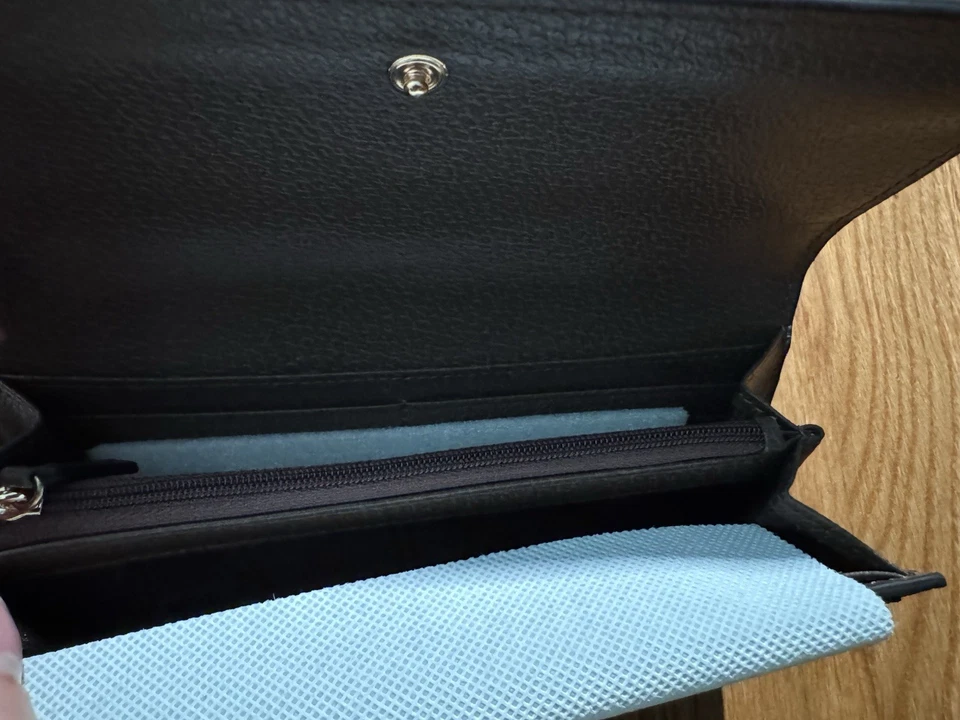 Cartera Ophidia Mujer, Nueva Alternativa para Marca Real Foto 4 de 4