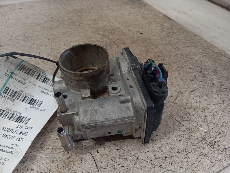 2018-2023 Nissan Kicks,Versa Throttle Body Valve Assembly  OEM
