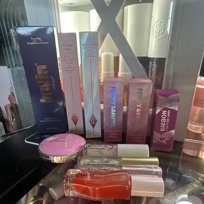Fenty Gloss Bomb, Too Faced Lip Injection Mascara, tarte H2O, CT Blush Wand