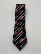 Kenneth Cole Reaction Mens Neck Tie Silk Red Gray Striped Classic Preppy Career