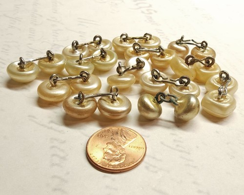 Antiguo solitario de gemelos de latón con botones vinculados a Burlington Route ~ Scoville Mfg - Imagen 4 de 5