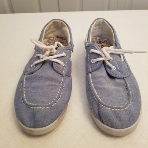 Canvas Casual Woman's Blue Canvas Shoes Lace Up Size 8