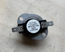 GOODMAN B13701-55 L120-30F LIMIT SWITCH B1370155 313745 USED