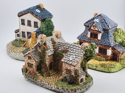 Lot Of 3 Vintage English Cottages- Made In Taiwan - Christmas Gift Idea