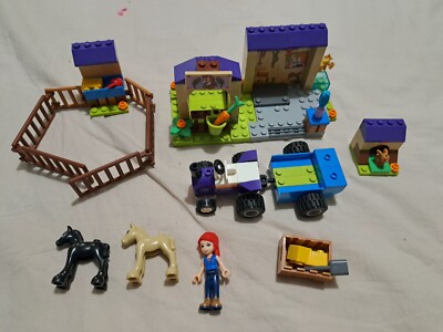 LEGO FRIENDS: Mia's Foal Stable (41361) UK
