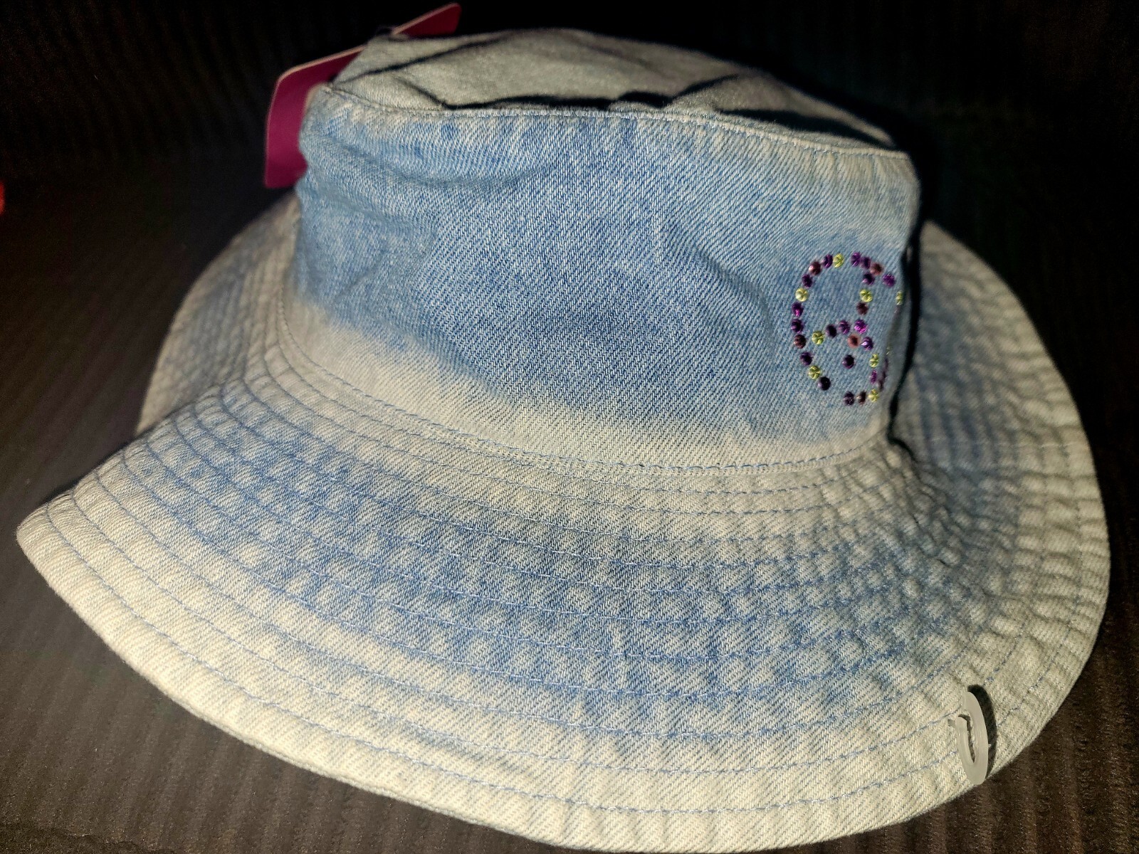 Picture 3 of 12