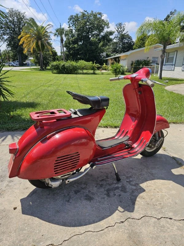 1964 Allstate Sears Vespa Piaggio 125 - Image 2 of 4