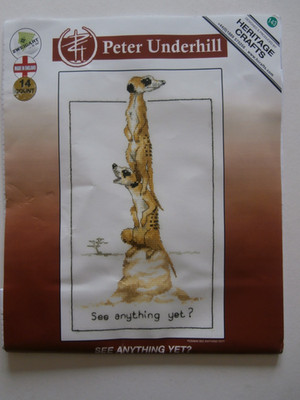 Gezählte Kreuzstichpackung Peter Underhill See Anything Yet - Erdmännchen 24 x 14 cm