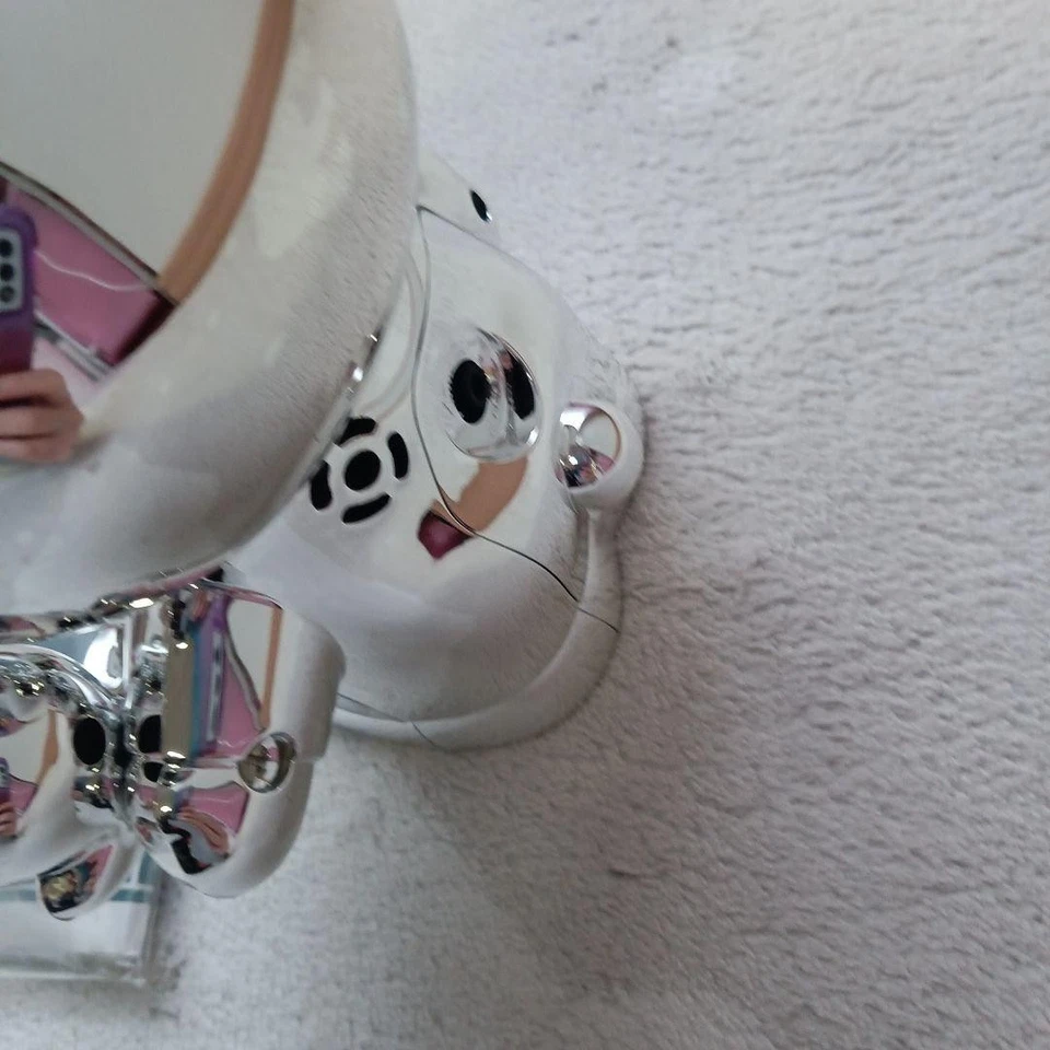 CITIZEN 4RE503-Y Sanrio Hello Kitty Alarm Clock Rare Analog Desk Clock Silver - Image 3 of 4