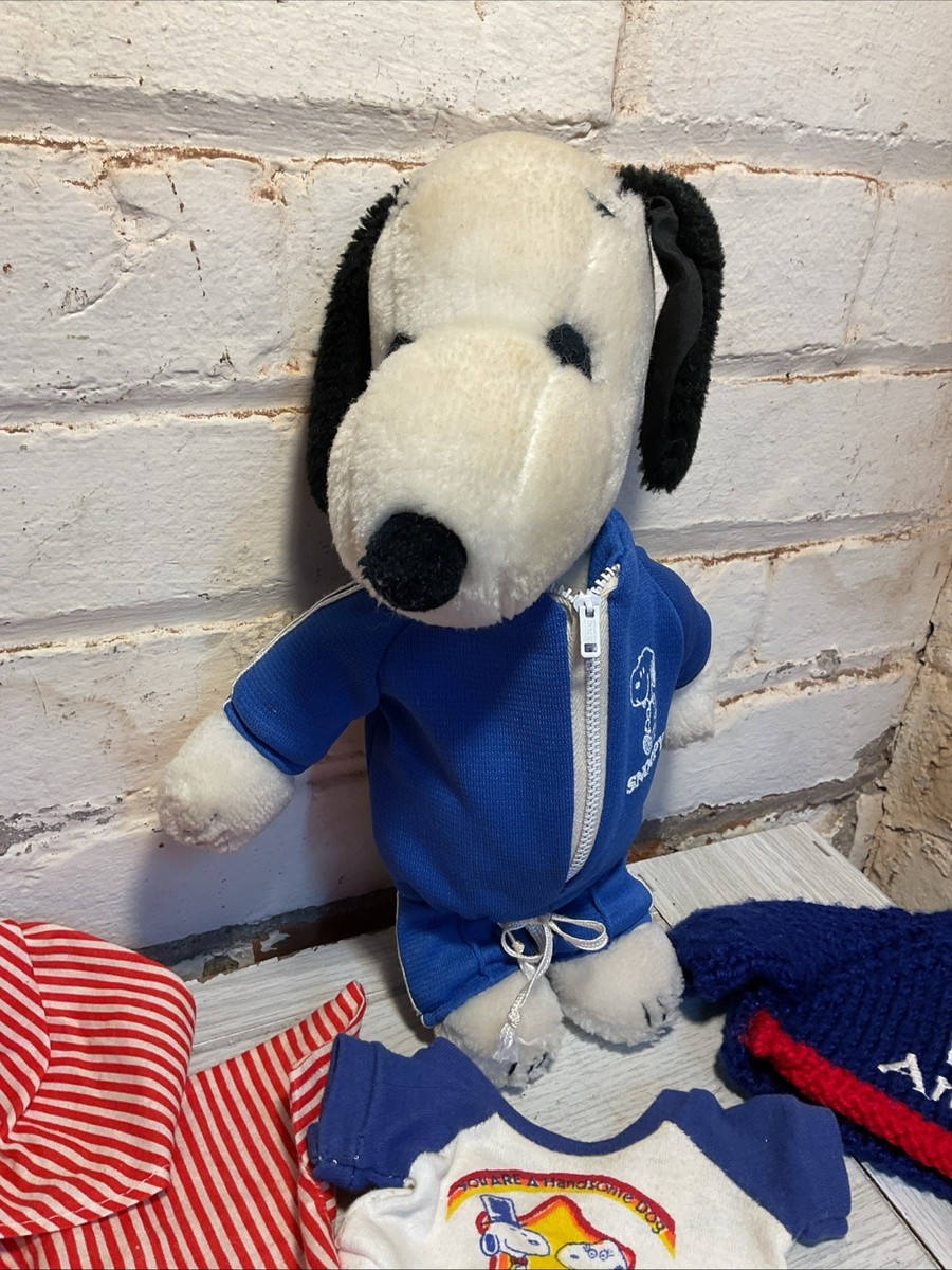 Vintage Snoopy Plush 11” W/13 Outfits Peanuts | eBay