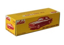 Solido boîte repro 133 Fiat 2300 S ghia
