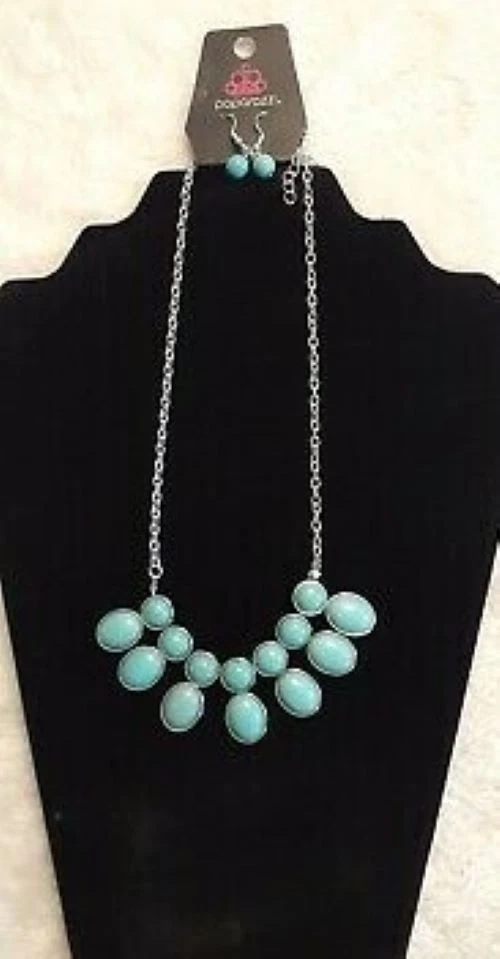 Environmental impact blue necklace on sale paparazzi