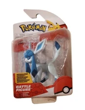 2023 Jazwares Toys Nintendo Pokemon Battle Figure Pack Glaceon Figure - NEW