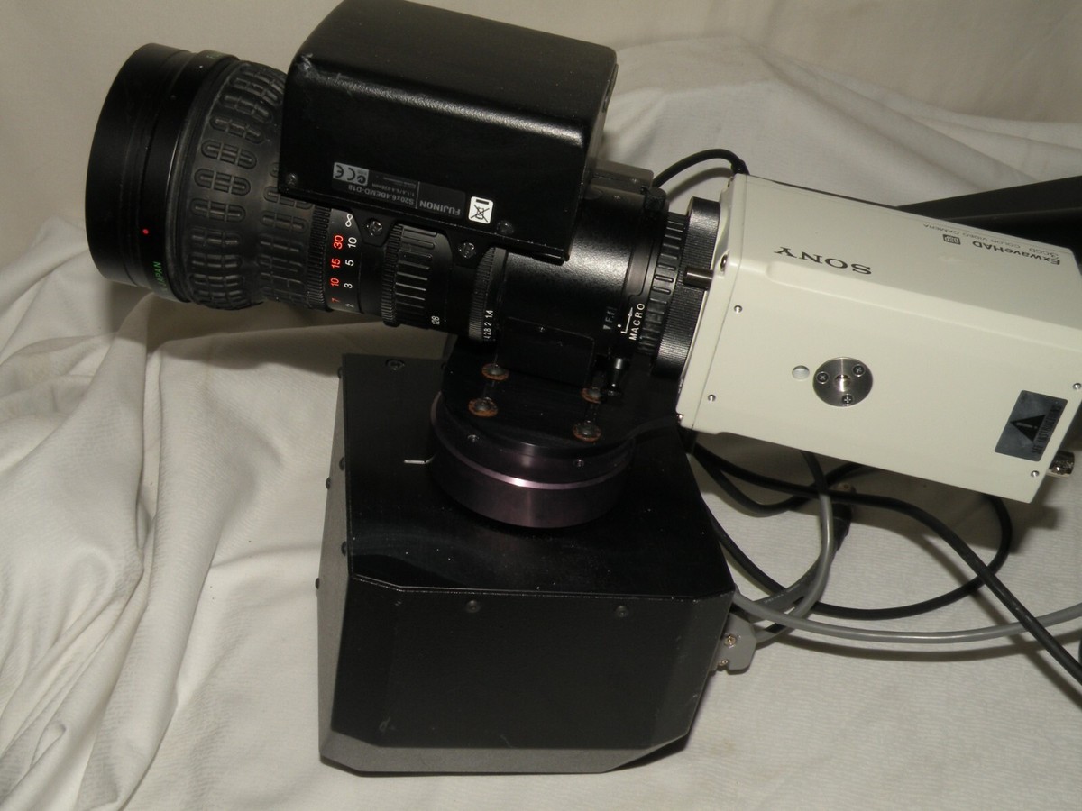 Sony DXC-990 3CCD Camera w/S20x6.4BEMD-D18 Lens & AMX AXB-PT15