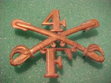 CIVIL WAR UNION M-1858 4 TH CAVALRY REGIMENT CO. F HARDEE HAT BADGE INSIGNIA