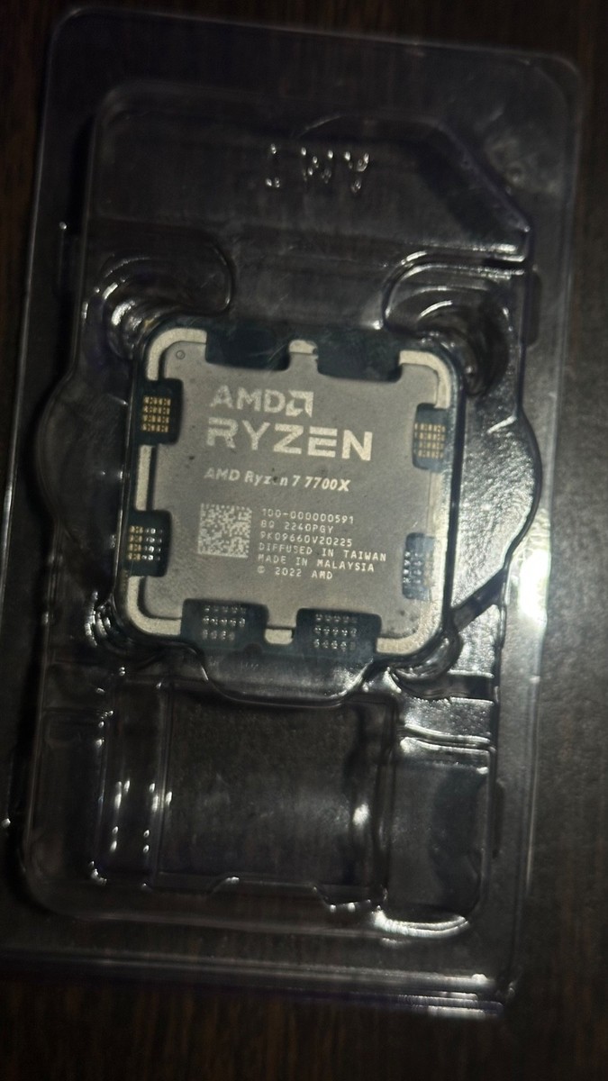 CPU AMD Ryzen 7 7700X BOX AMD Ryzen 7 7700x Processor (5.4 GHz, 8 Cores, LGA 1718/Socket AM5