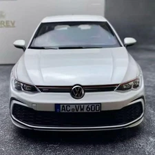 NOREV Volkswagen Golf 1/18 Scale Model White Openable Doors Limited Edition