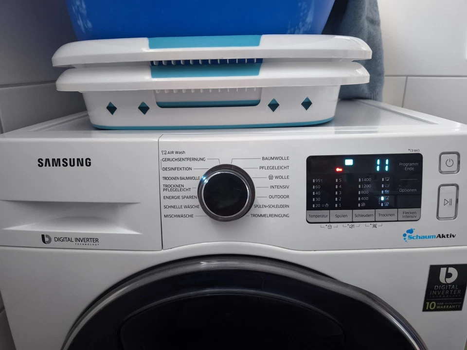 Samsung Waschtrockner WD5000T, 8/5 Kg, AirWash, SchaumAktiv - Bild 2 von 4