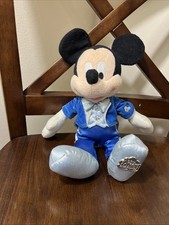 Disney Plushie Mickey Mouse Dream Friends Exclusive Disneyland 11" Sparkly Suit